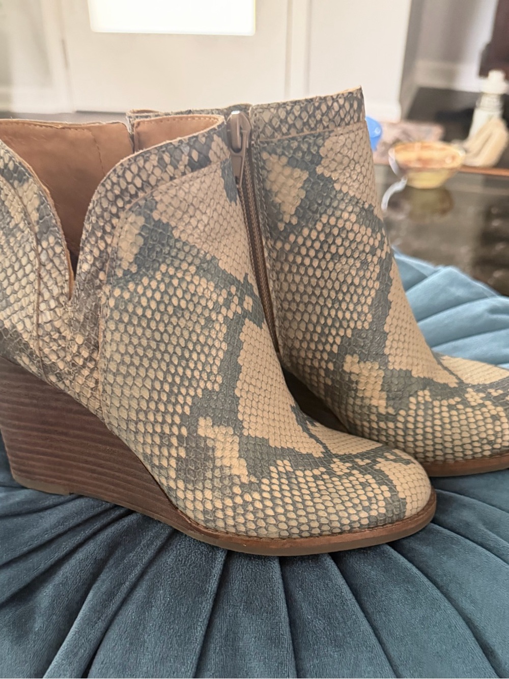 Lucky Brand Snake-Print Wedge Ankle Boots in Tan and Gray Size 5